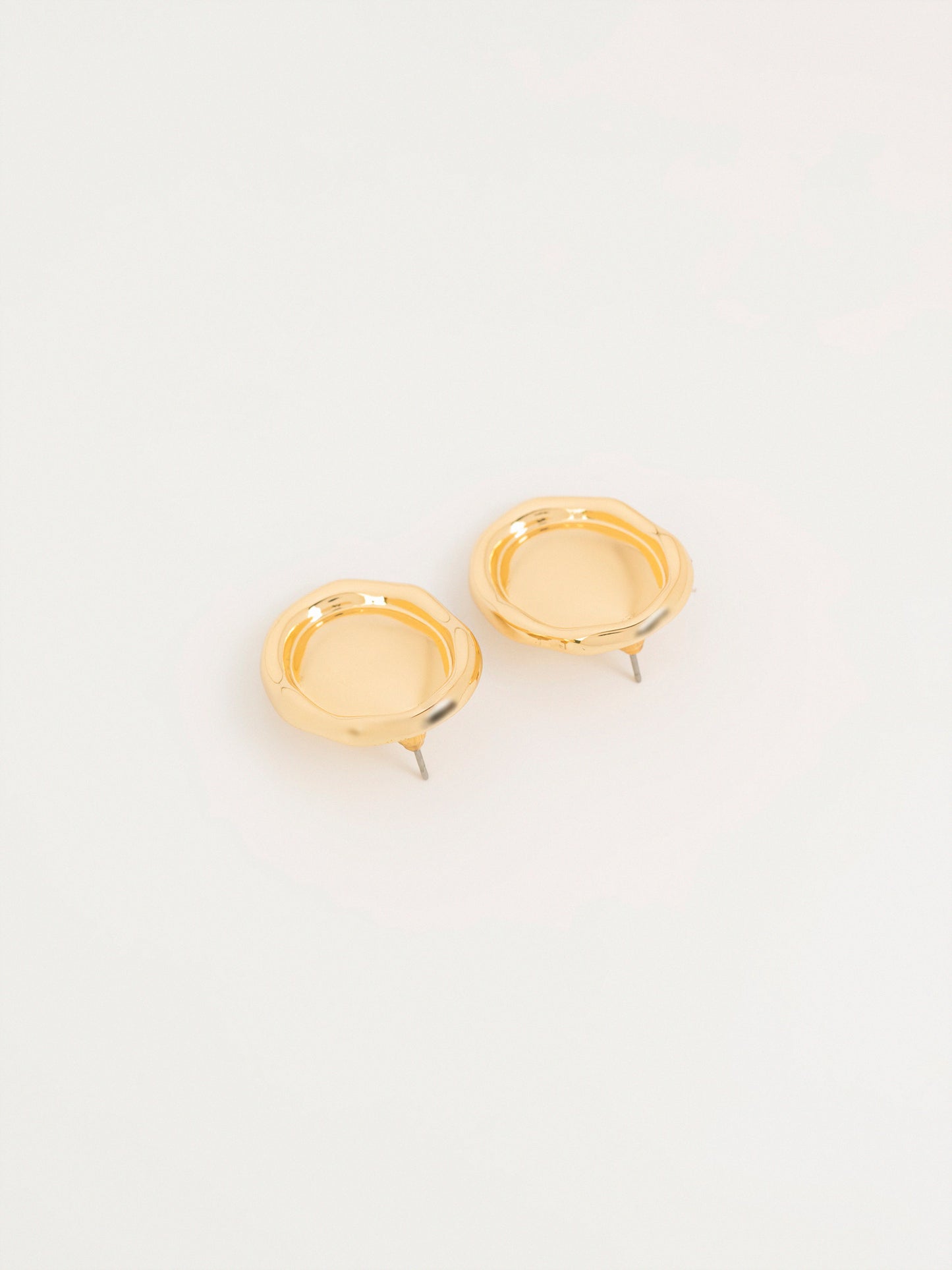 Oval Stud Earrings