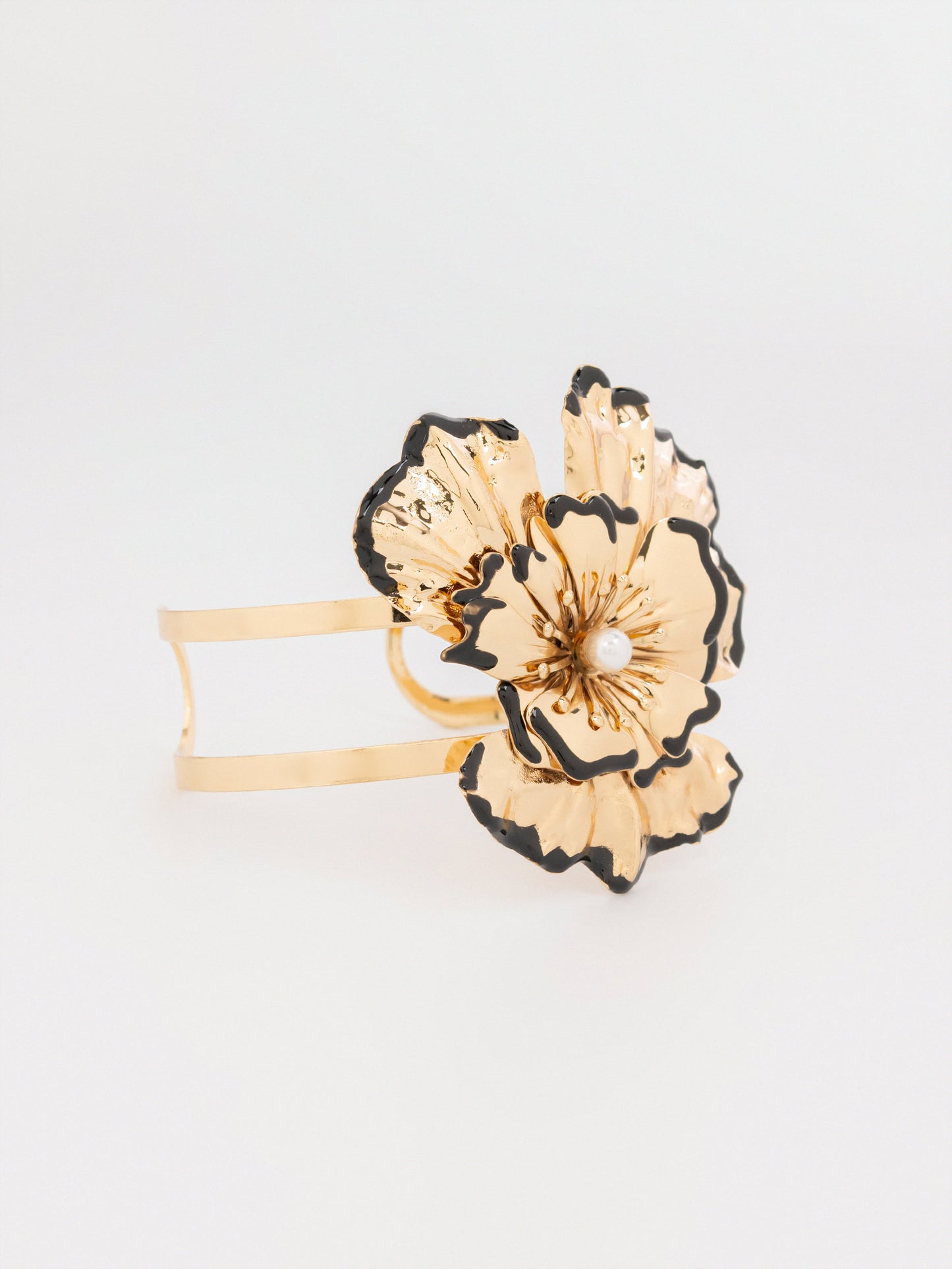 Floral Pearl Bracelet