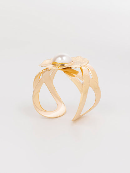 Pearl Blossom Bracelet