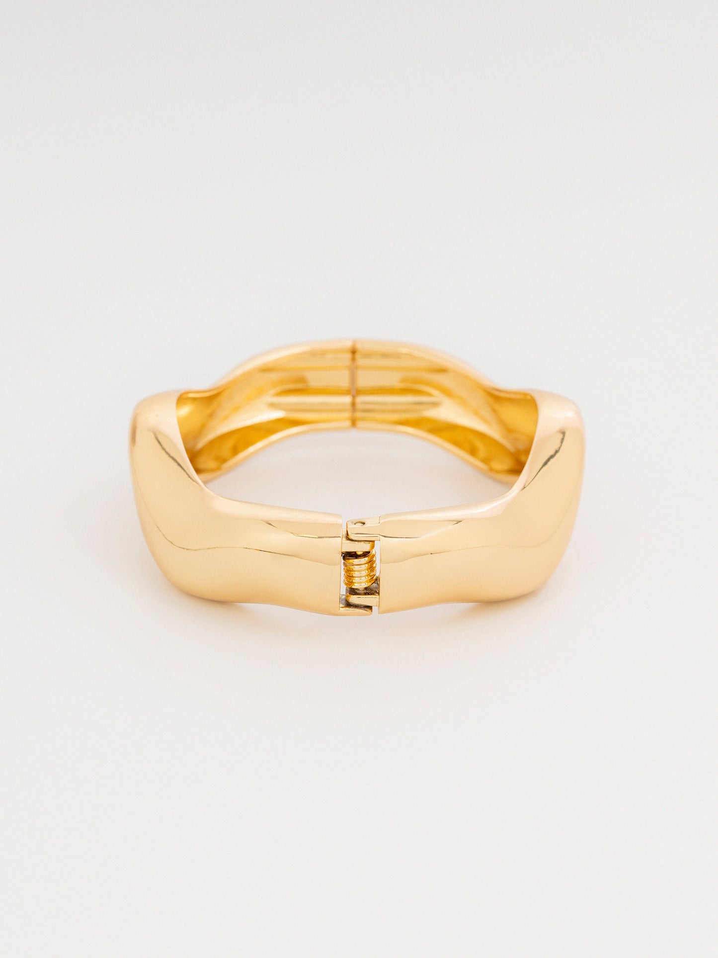 Wavy Bangle Bracelet