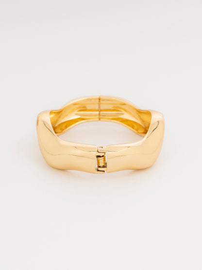 Wavy Bangle Bracelet