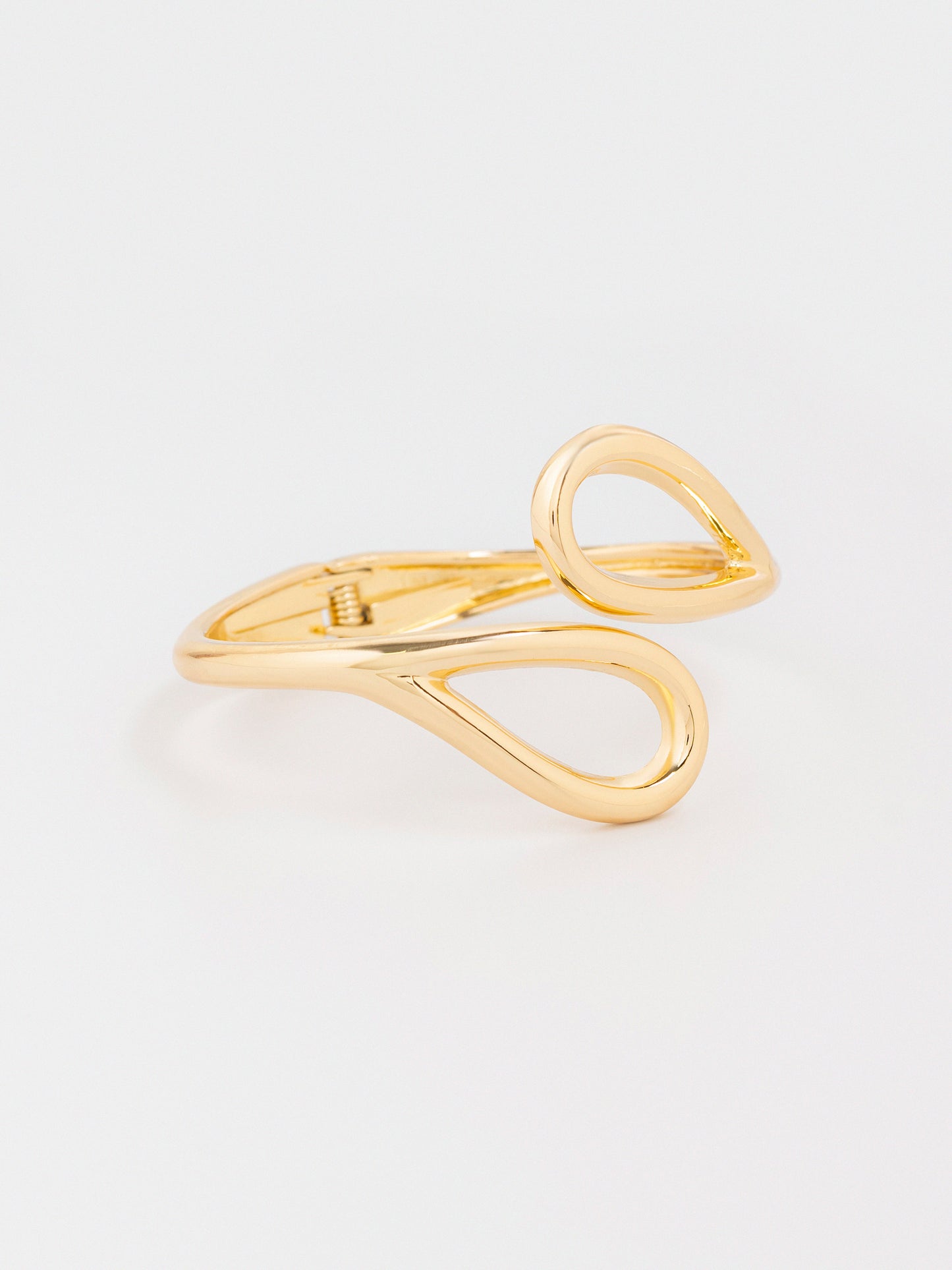 Fluid Curve Bracelet