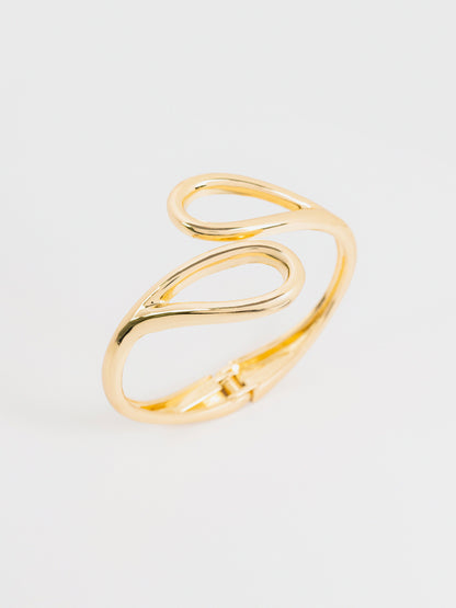 Fluid Curve Bracelet