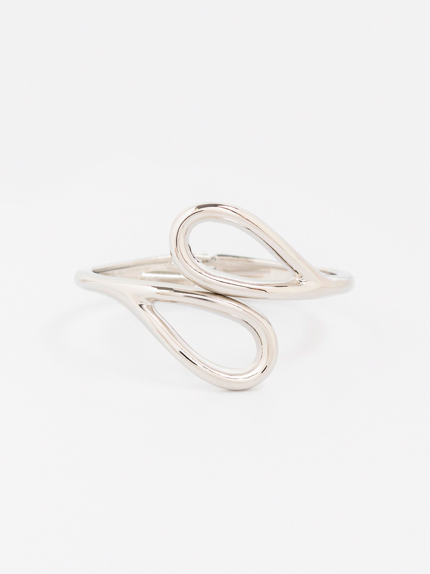 Fluid Curve Bracelet