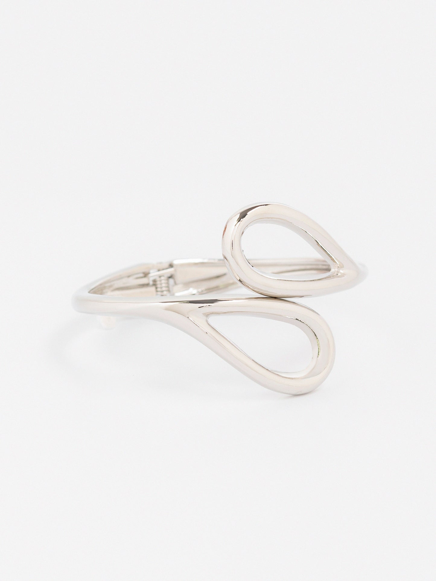 Fluid Curve Bracelet