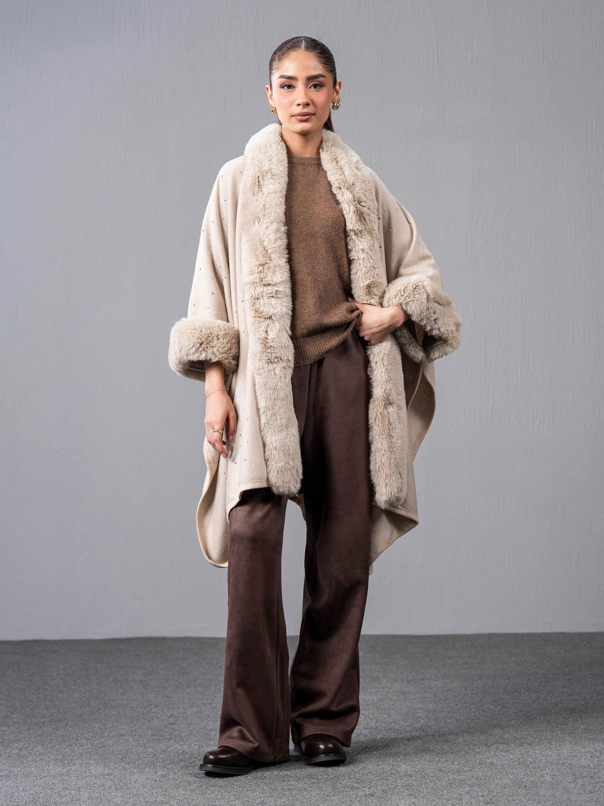 Woolen Fur Cape