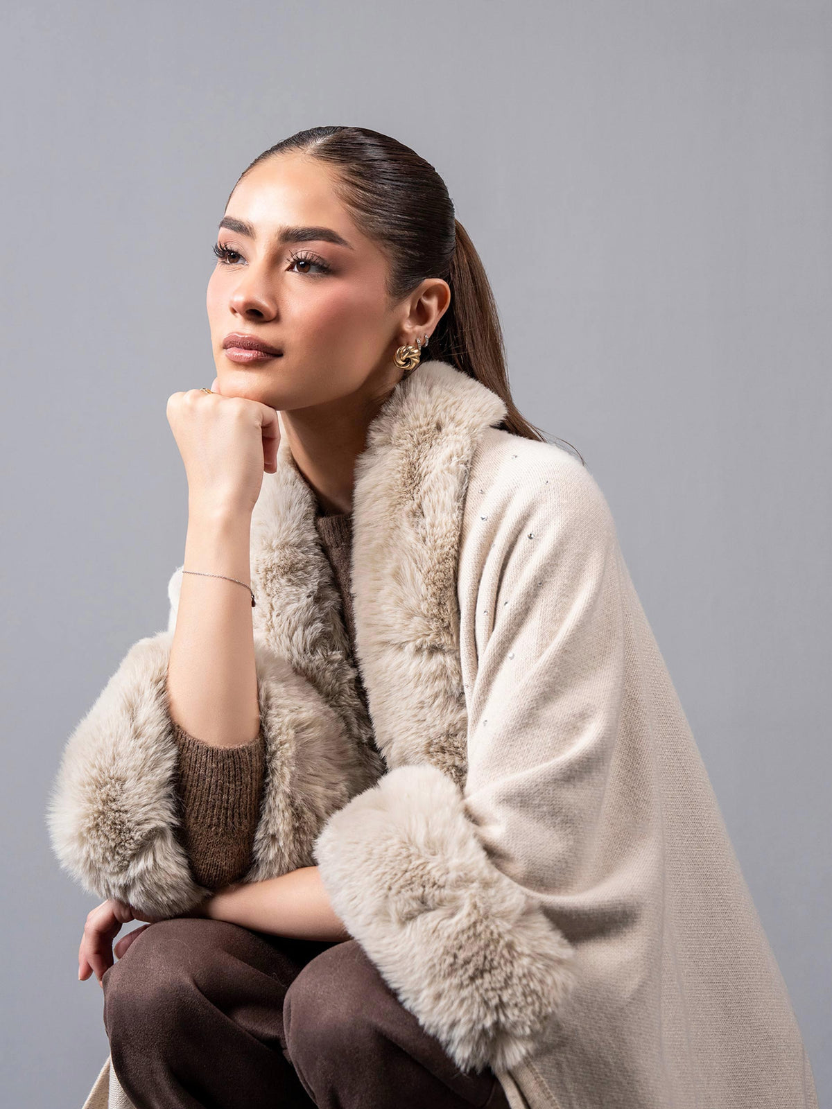 Woolen Fur Cape