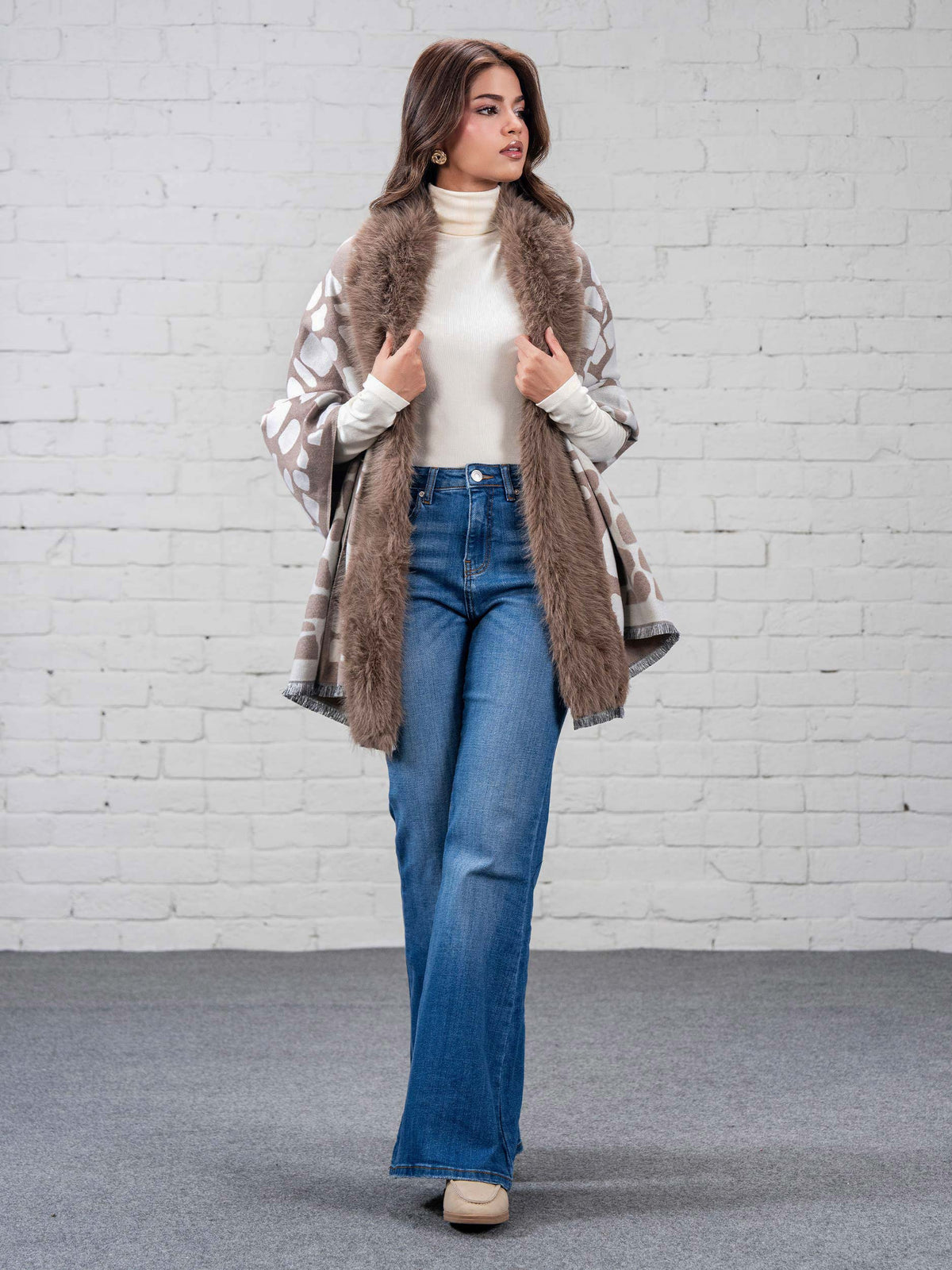 Woolen Fur Cape