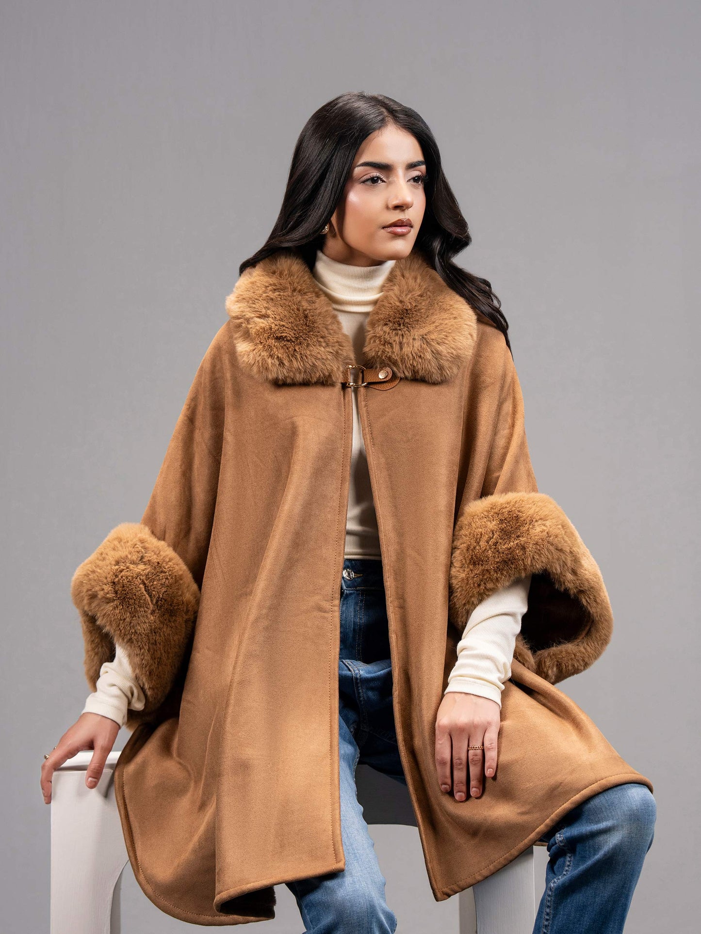Fur Cape