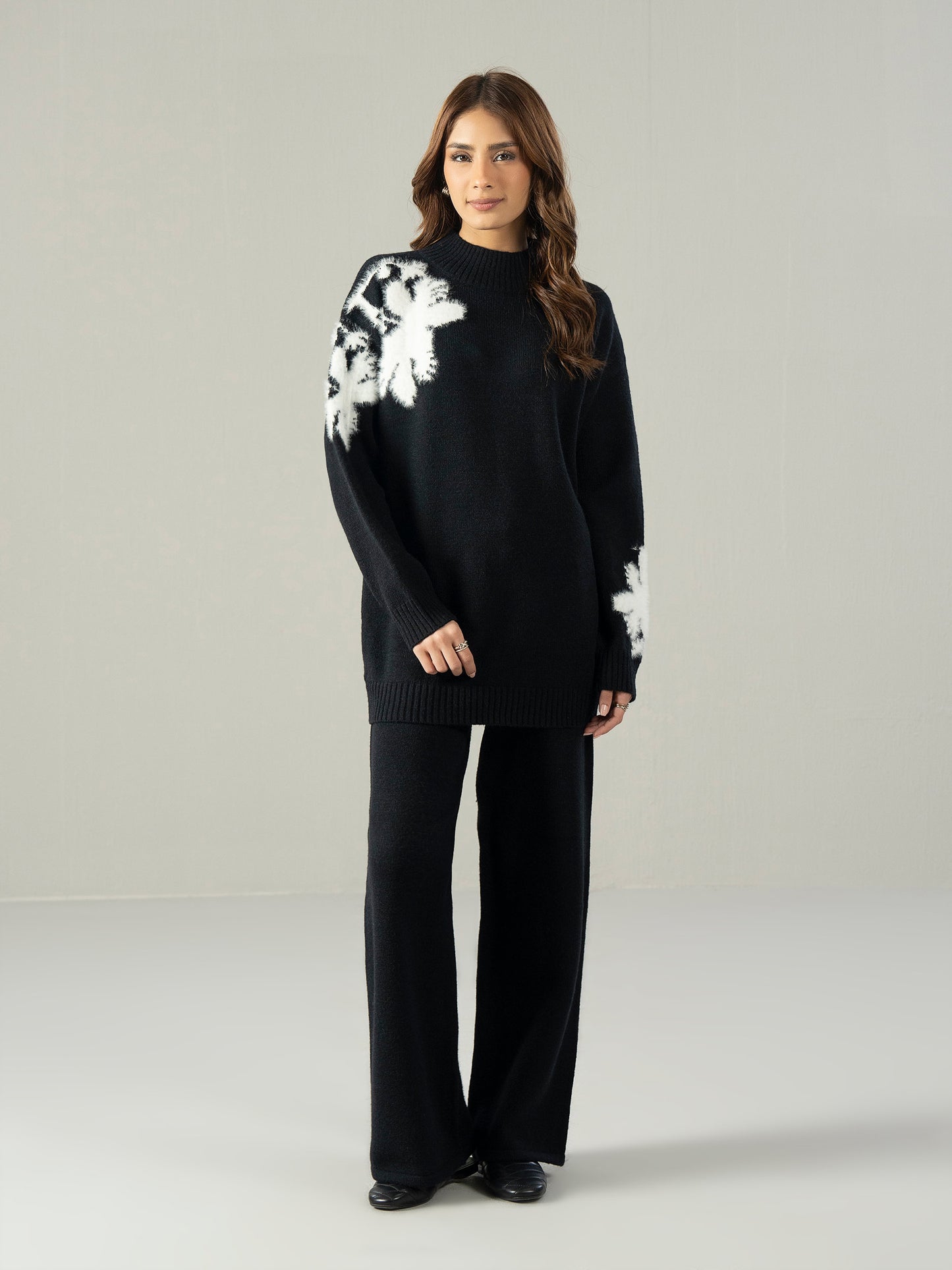 Knitted Co-ord Set- Embroidered