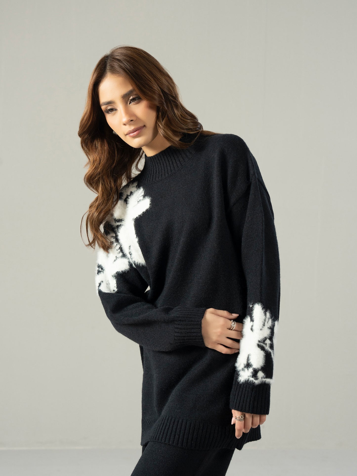 Knitted Co-ord Set- Embroidered