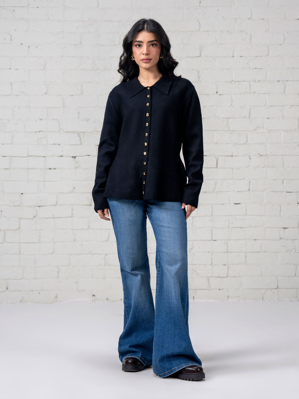 Button-Down Sweater – Limelightpk