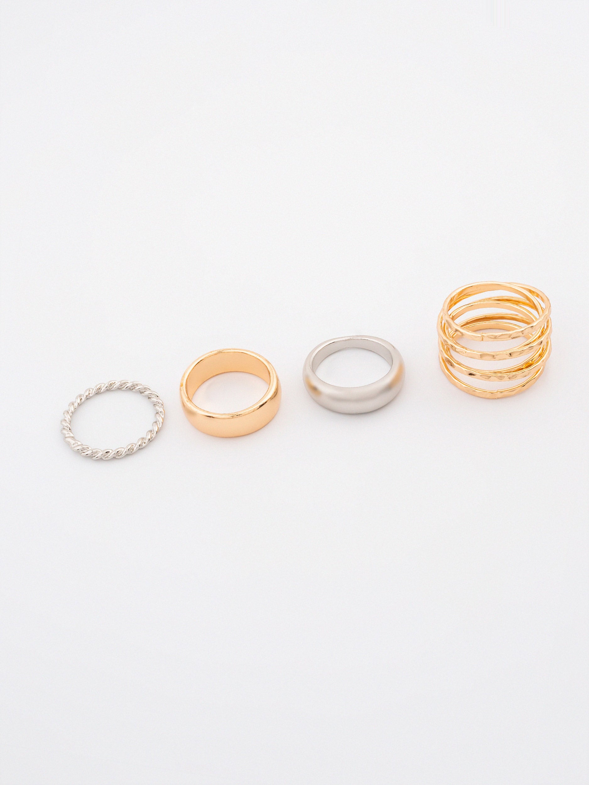 Assorted Rings – Limelightpk