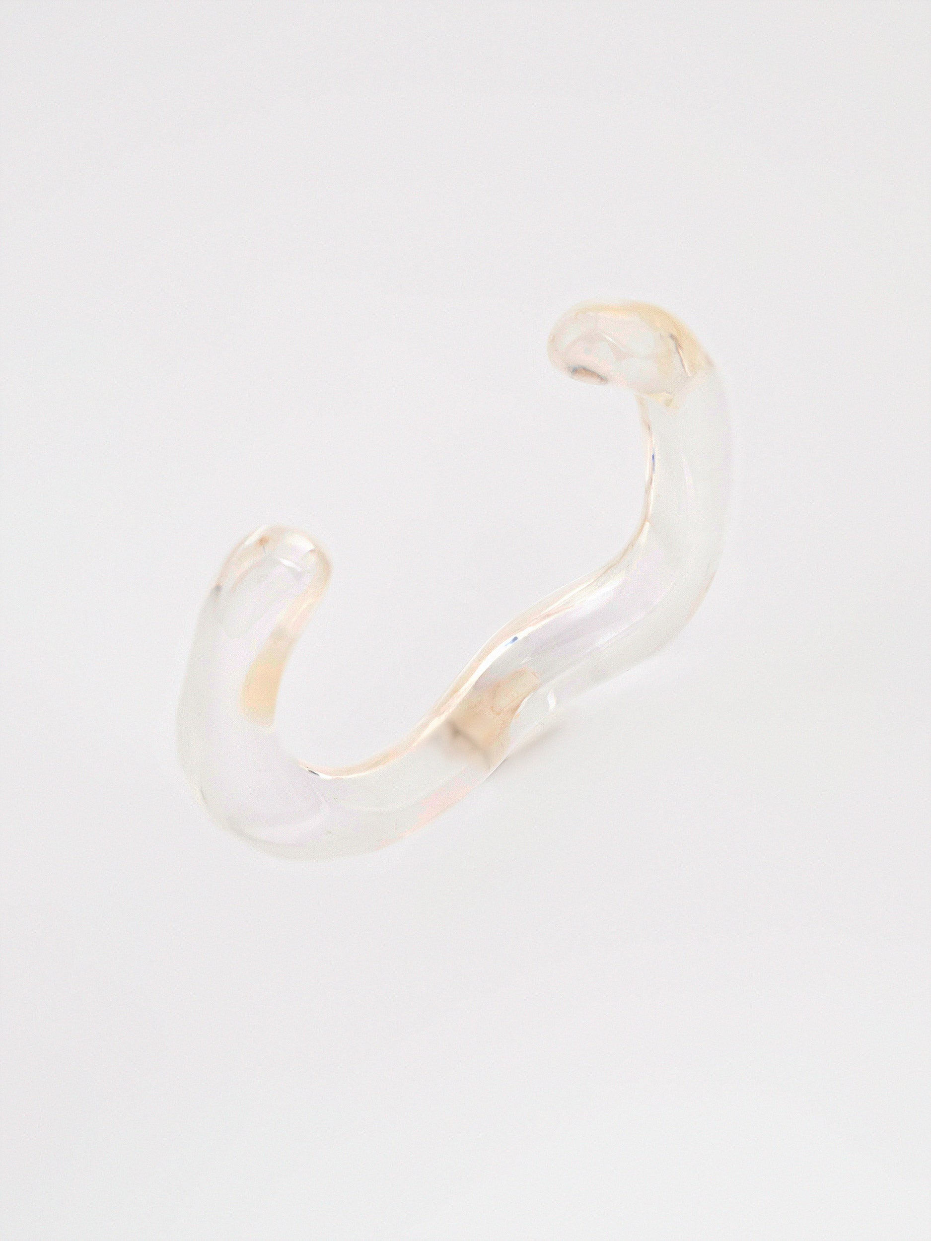 Open Hand Cuff