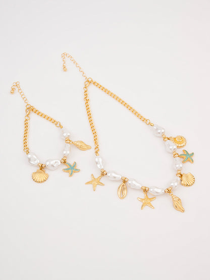 Charm Necklace Set