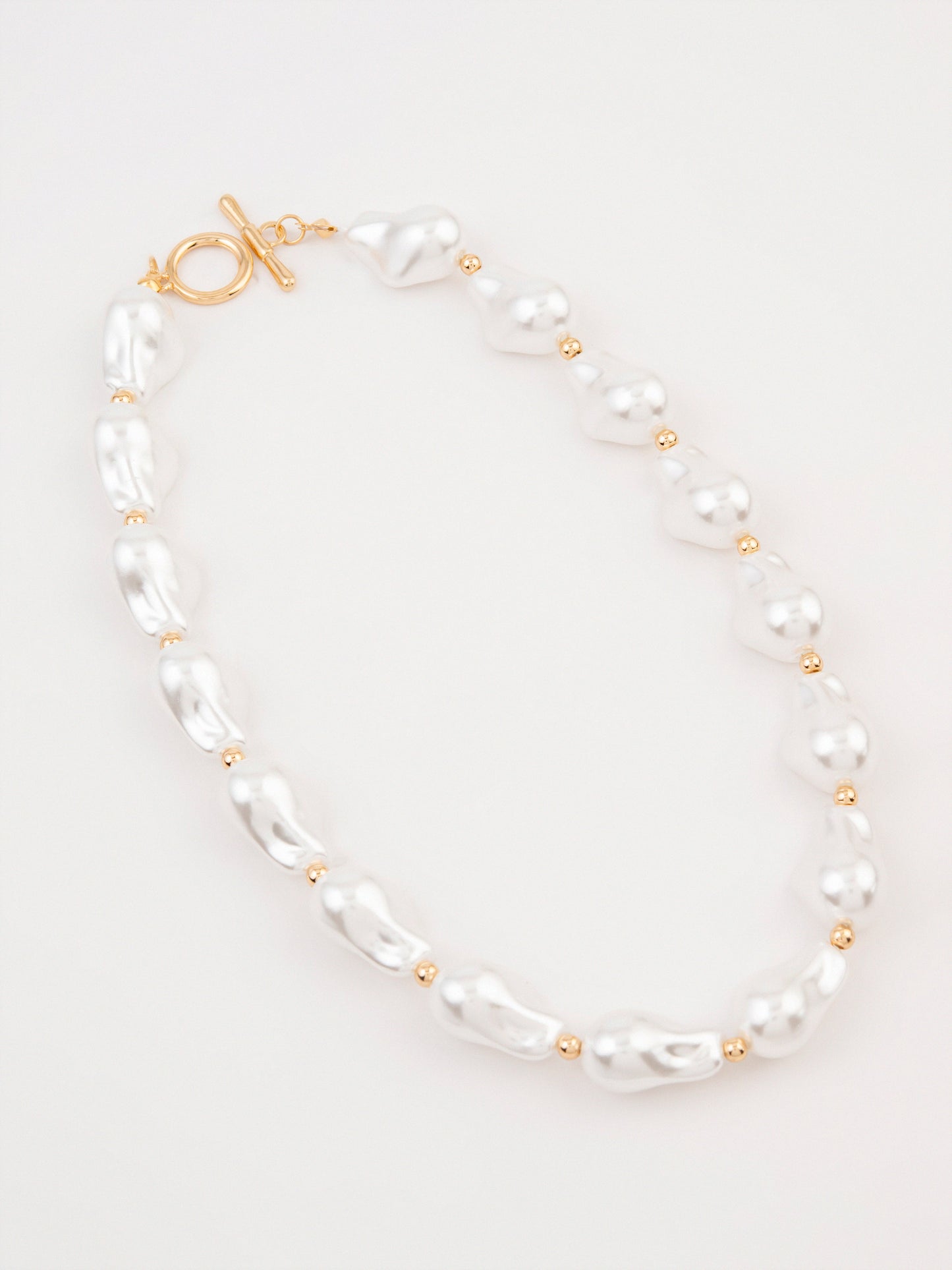 Baroque Pearl Layers