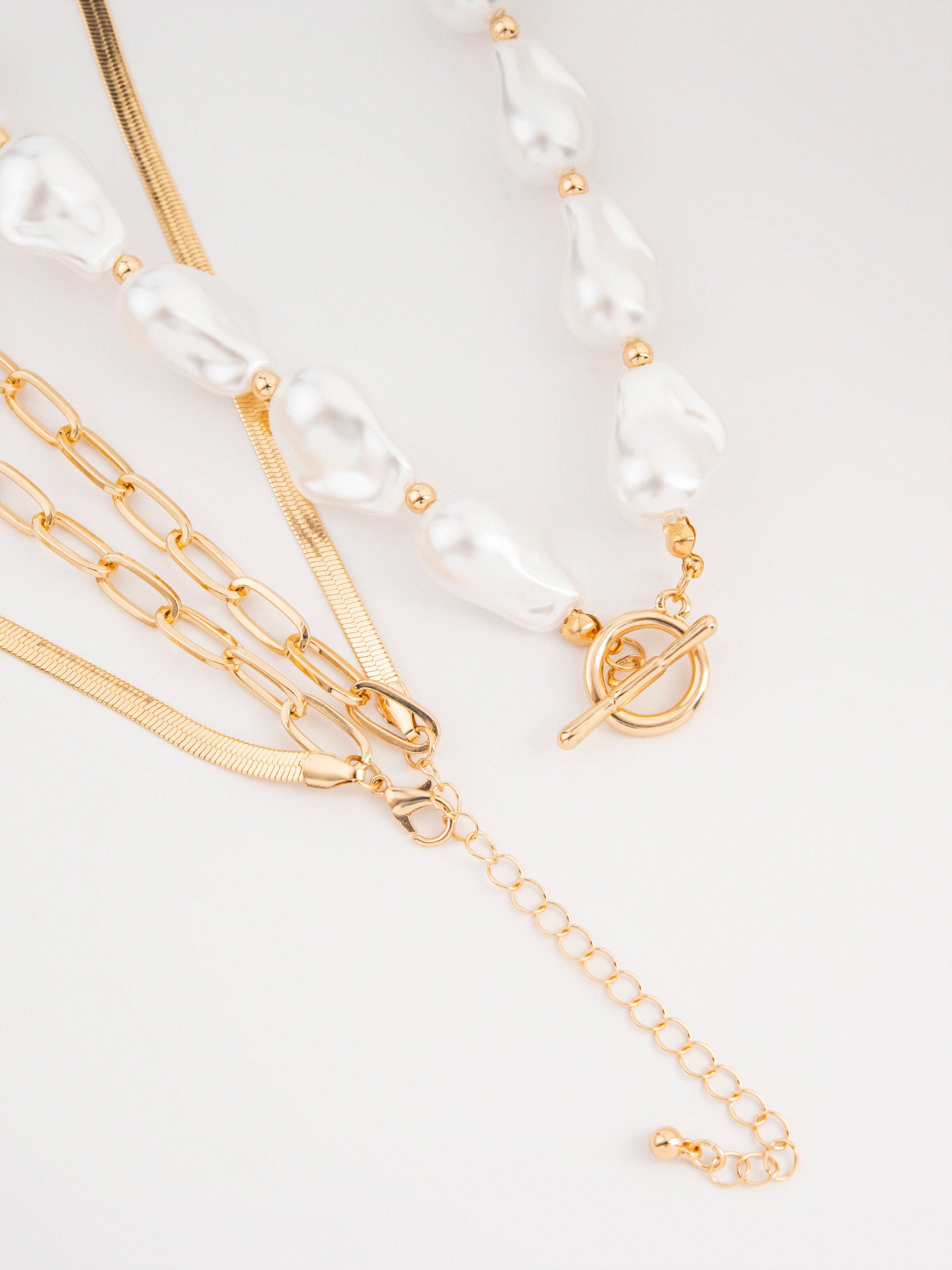 Baroque Pearl Layers