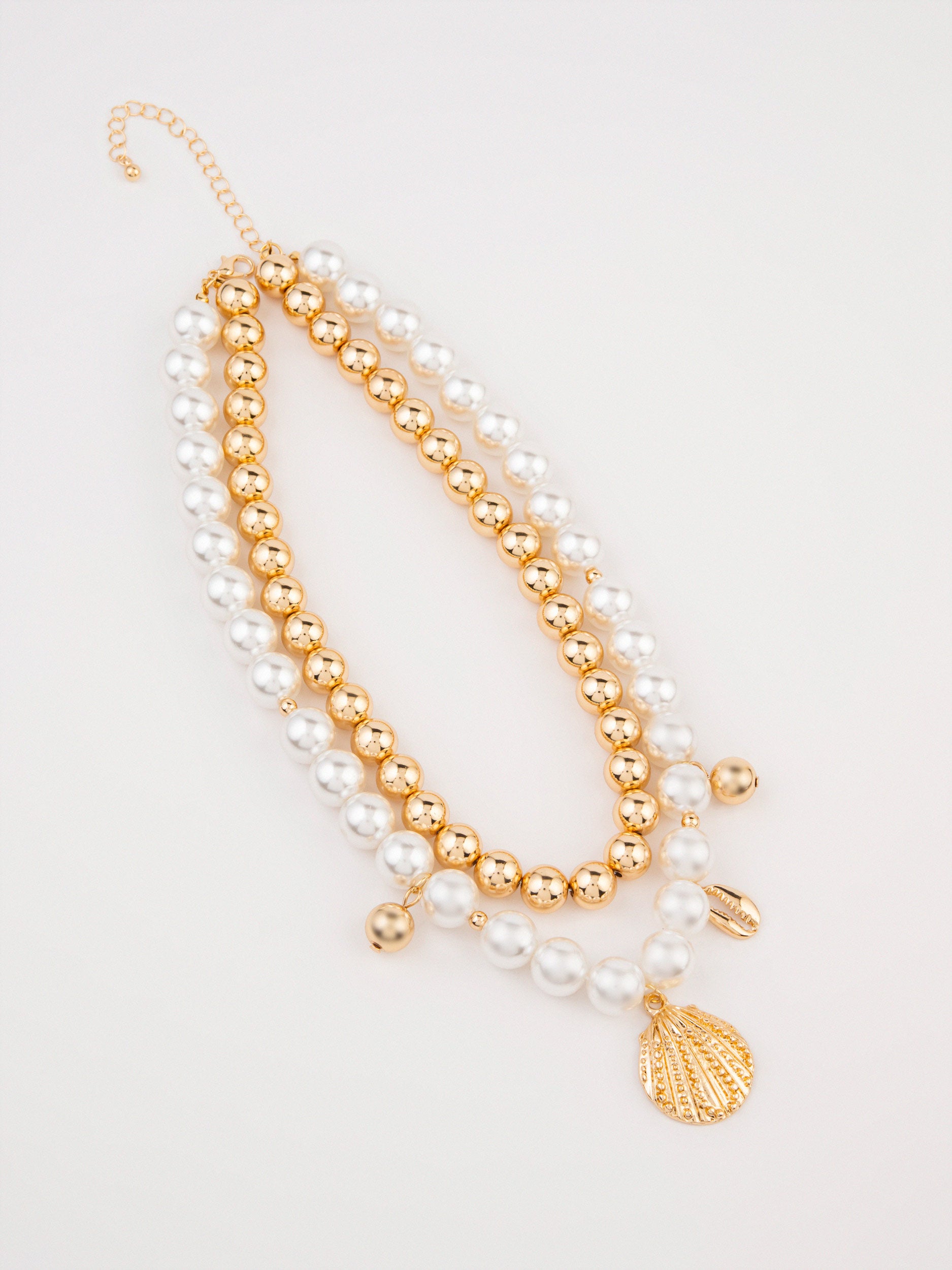 Pearl Beaded Necklace