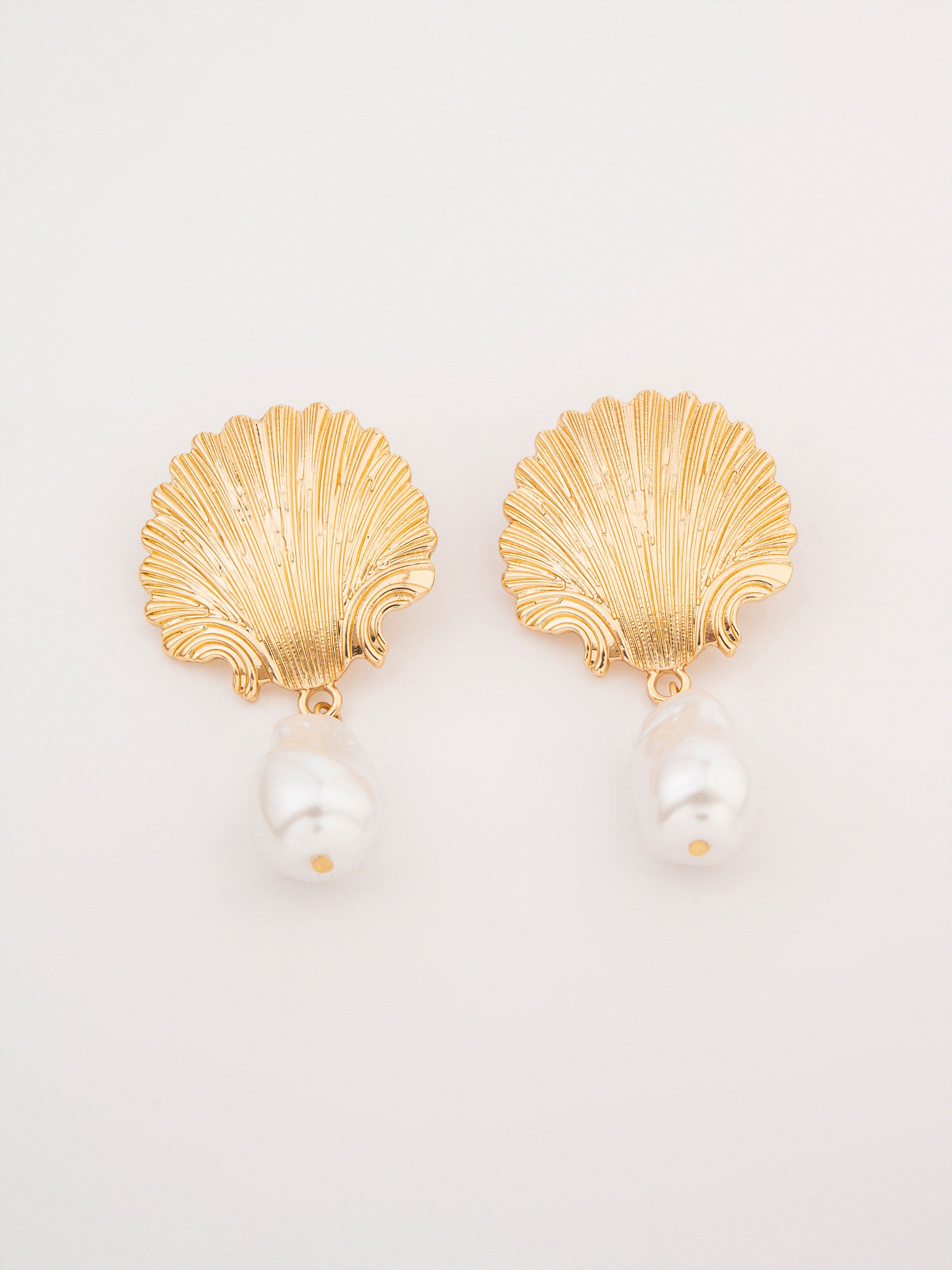 Shell Pearl Drops