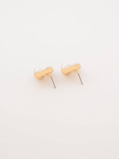Geometric Studs