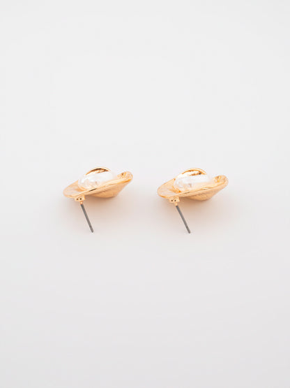 Sculpted Pearl Studs