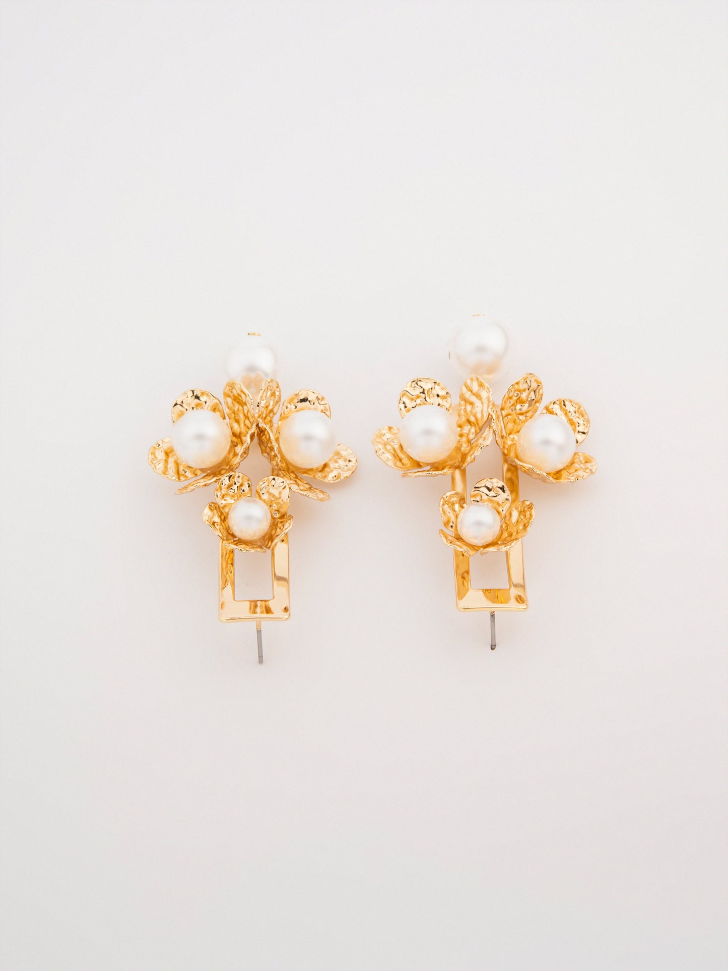 Floral Pearl Drops