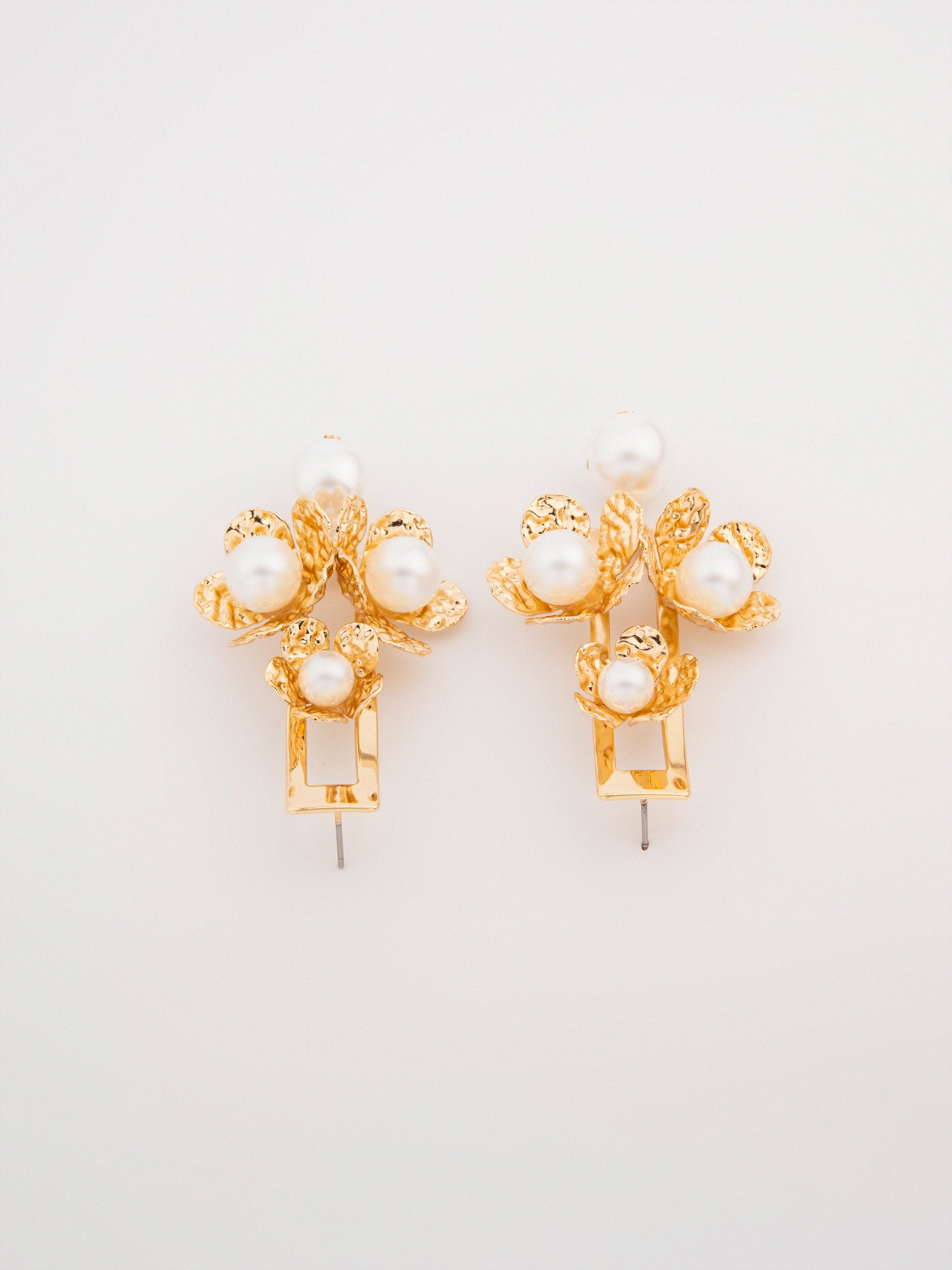 Floral Pearl Drops