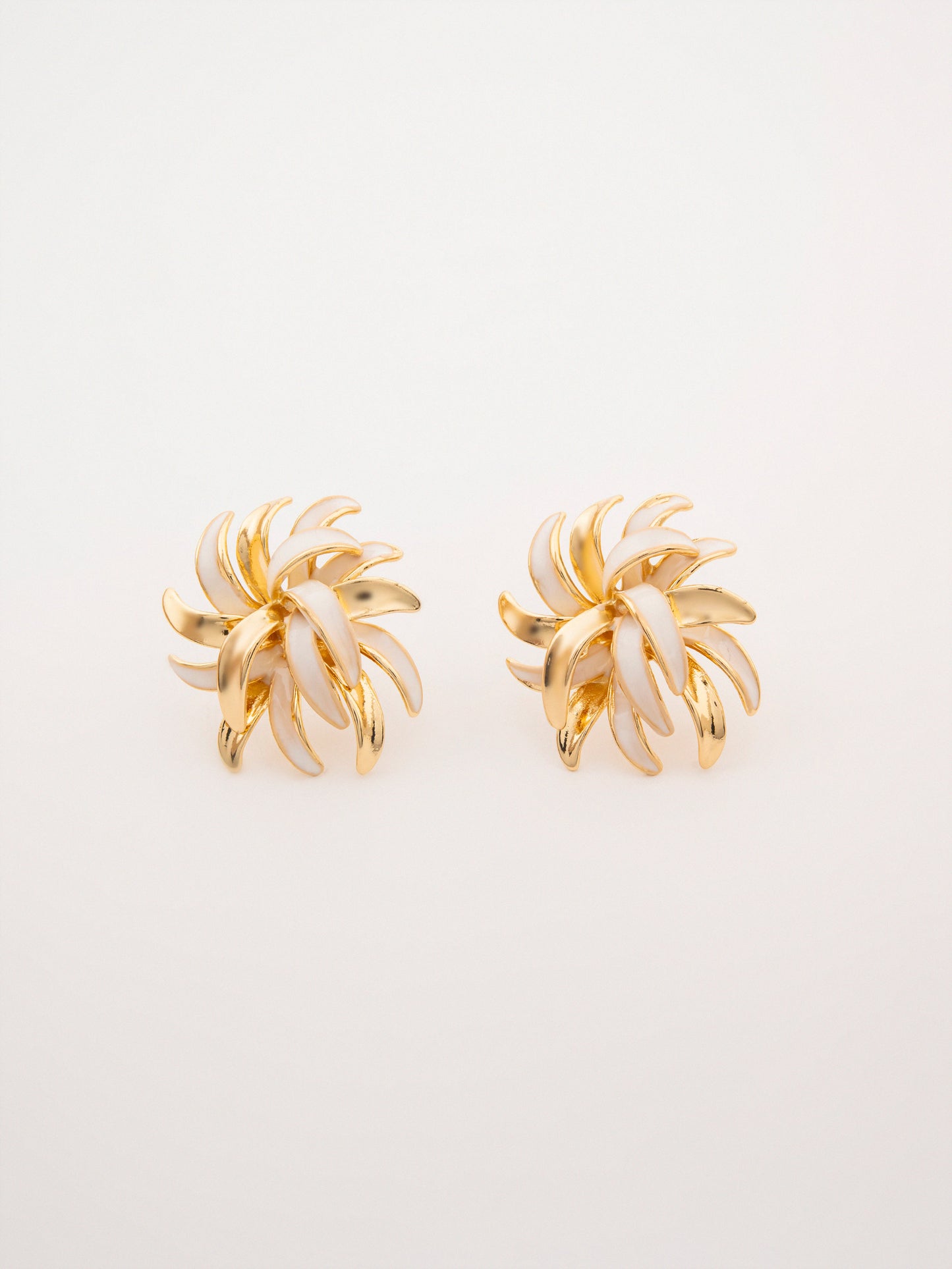 Palm Earrings