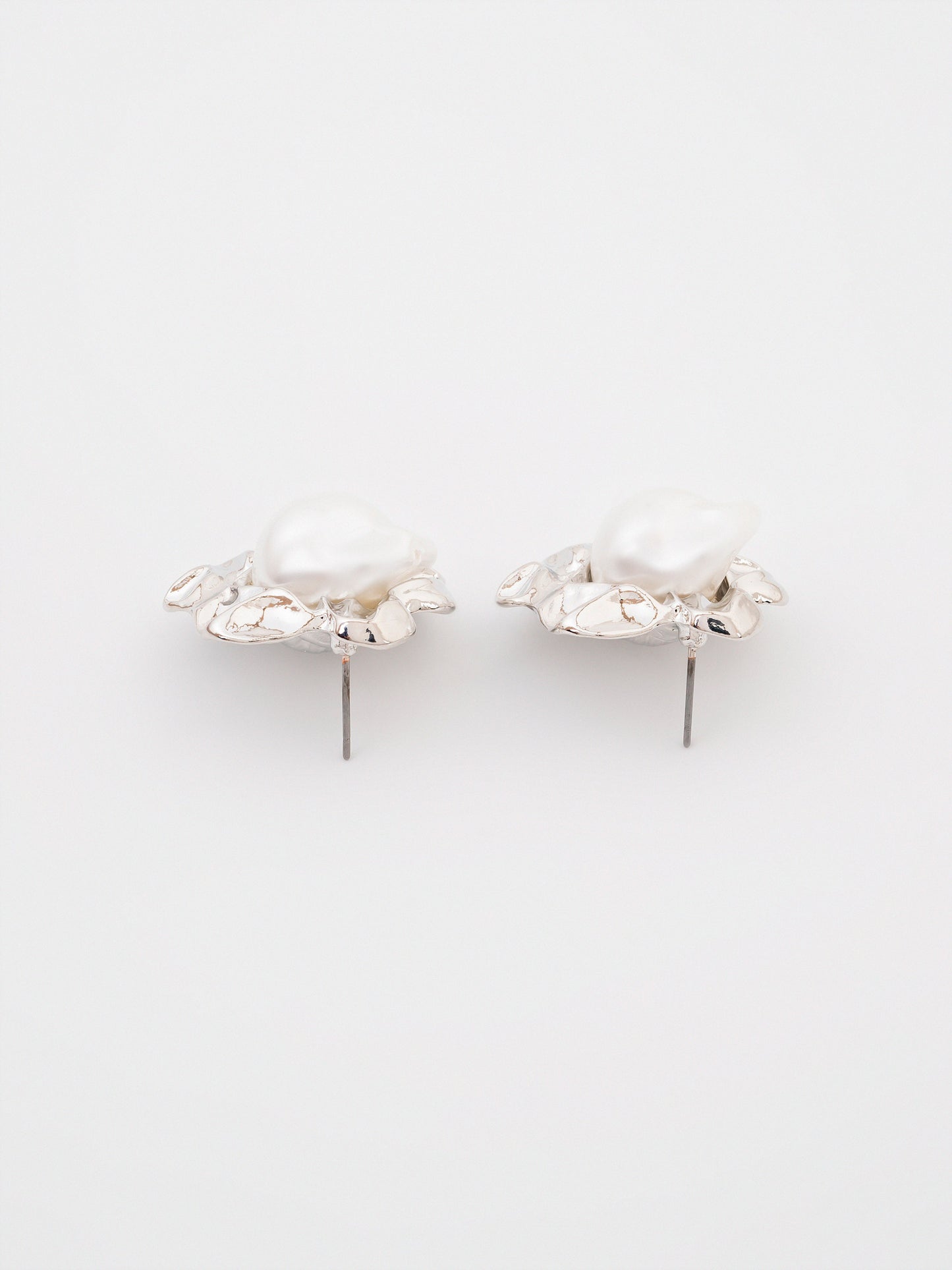 Pearl Studs