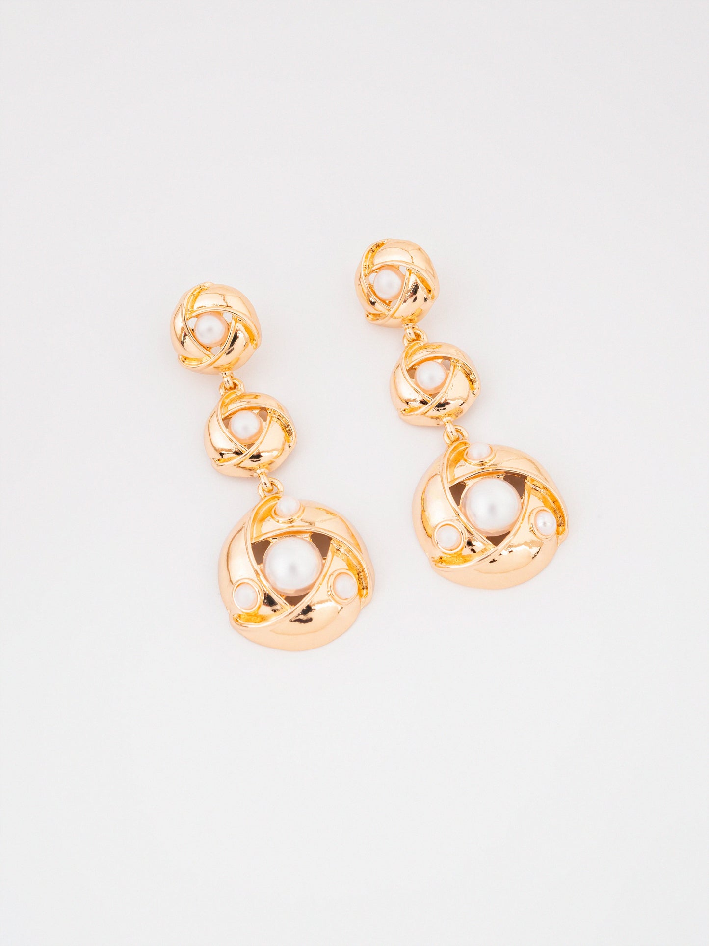 Pearl Drops