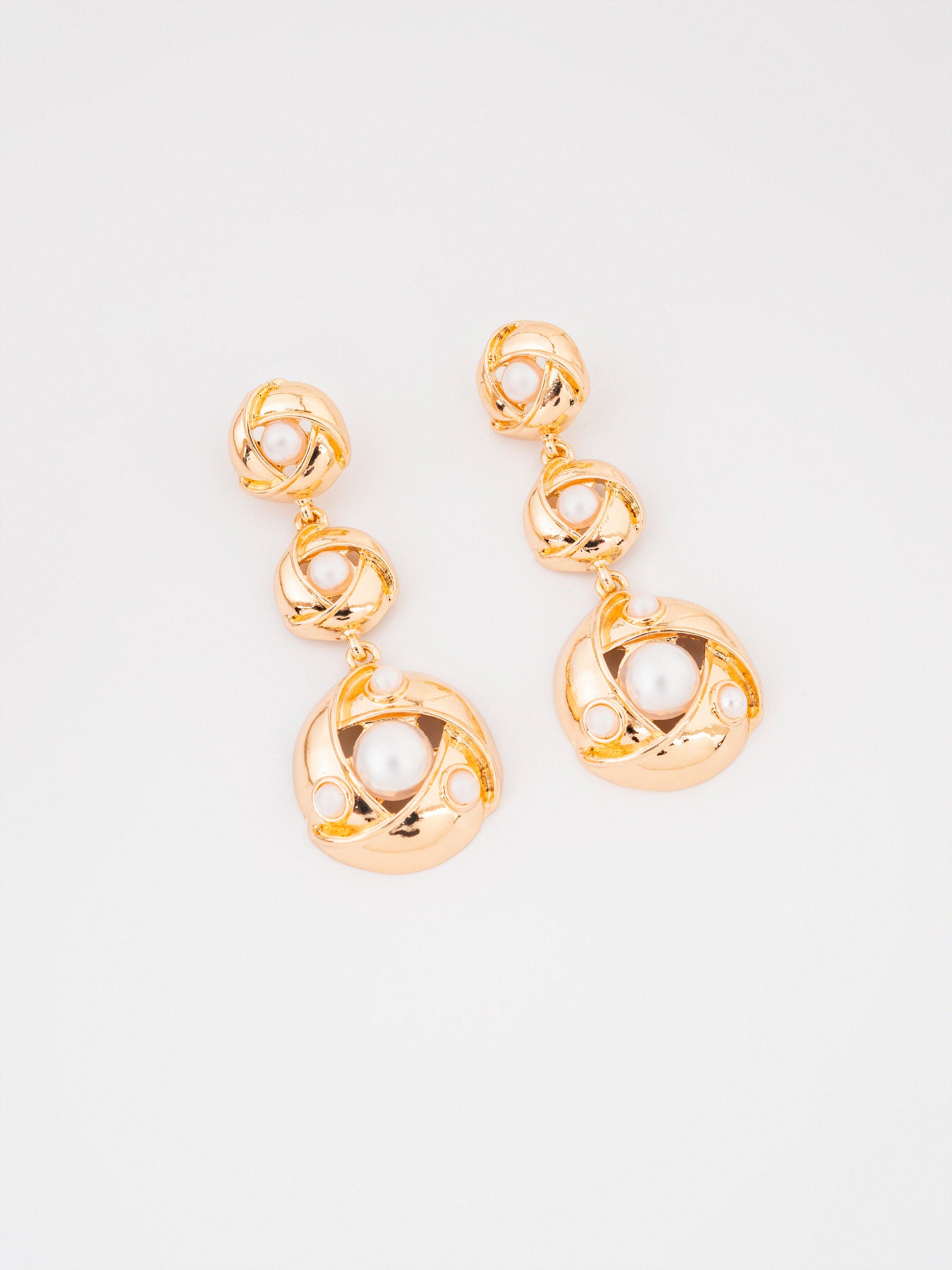 Pearl Drops