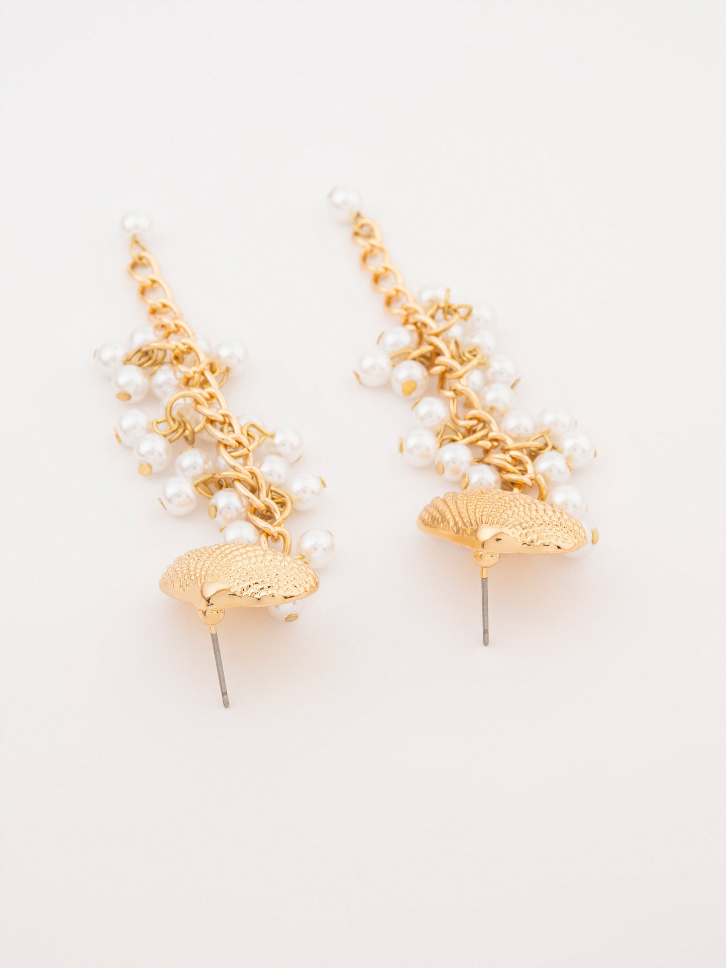 Pearl Chain Drops