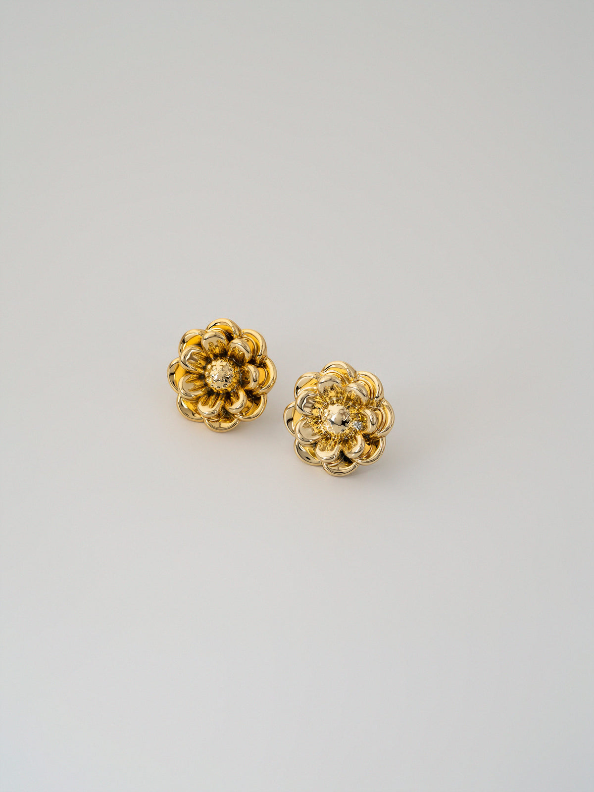 Rosette Studs