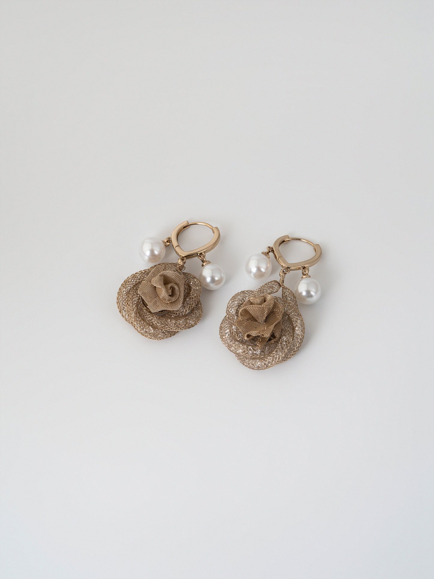 Rosette Huggies
