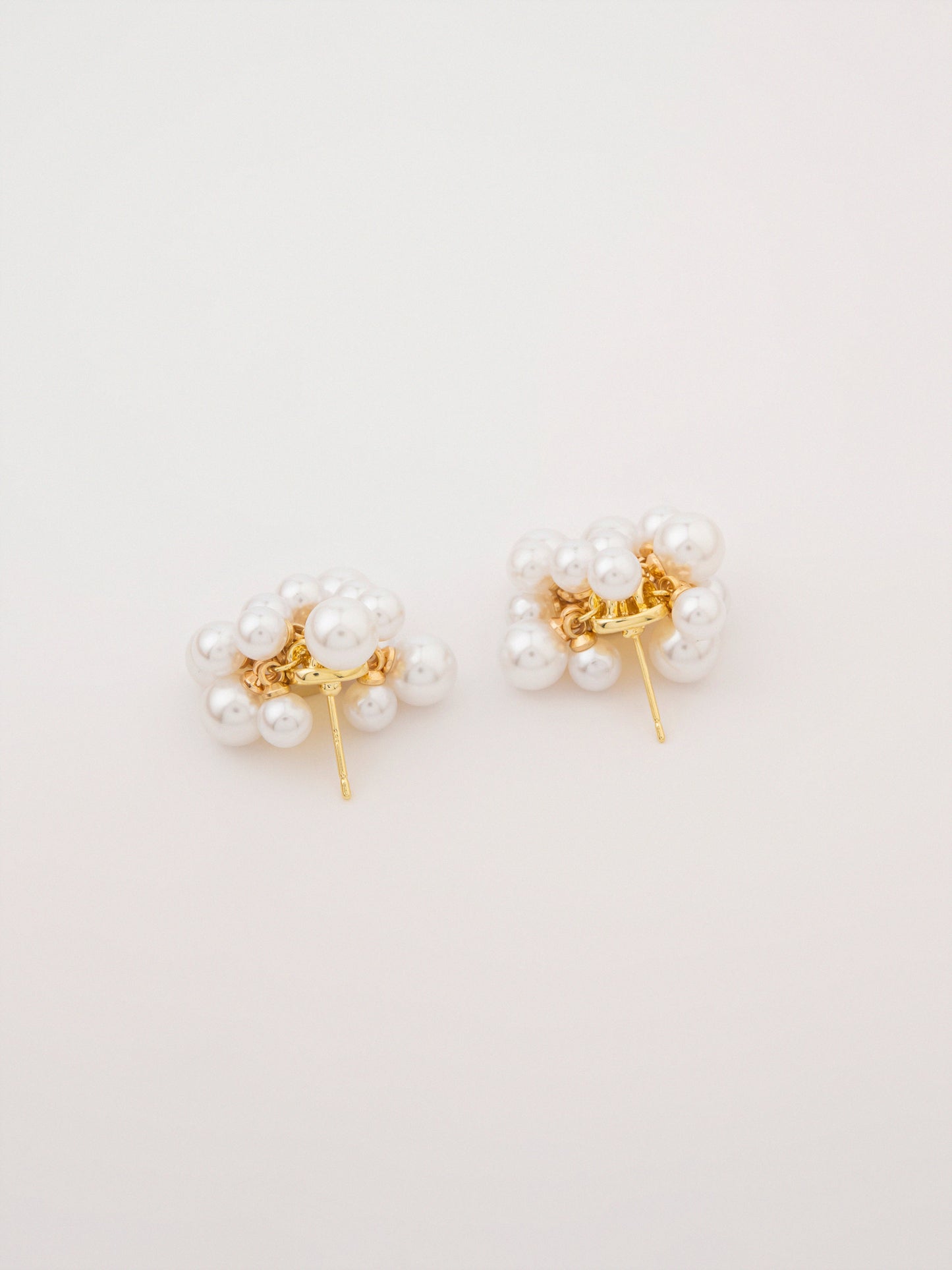 Cluster Studs