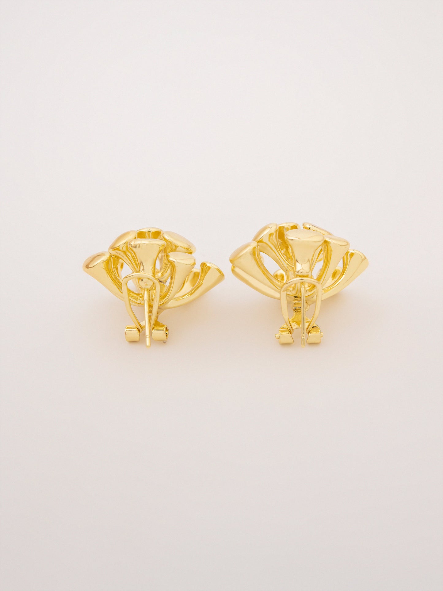 Cluster Studs