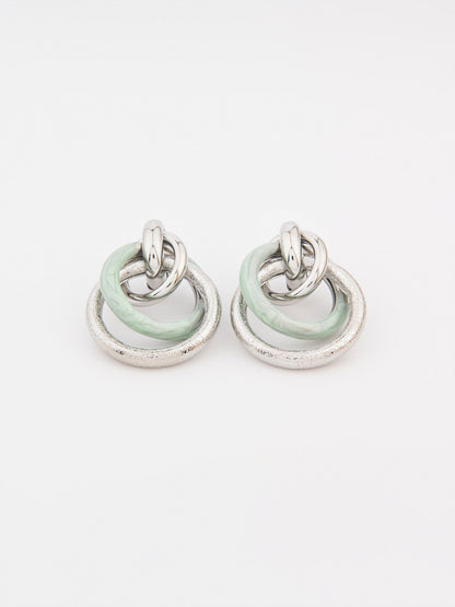 Interlinked Hoops