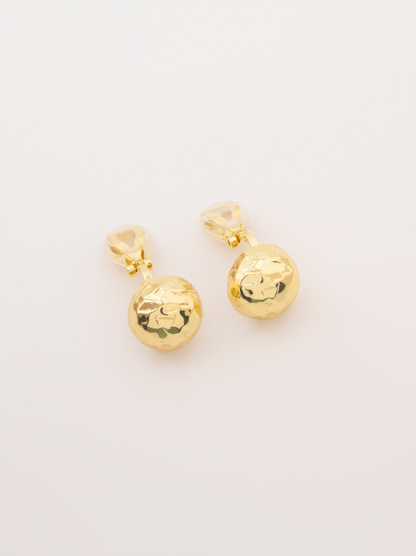 Hammered Studs