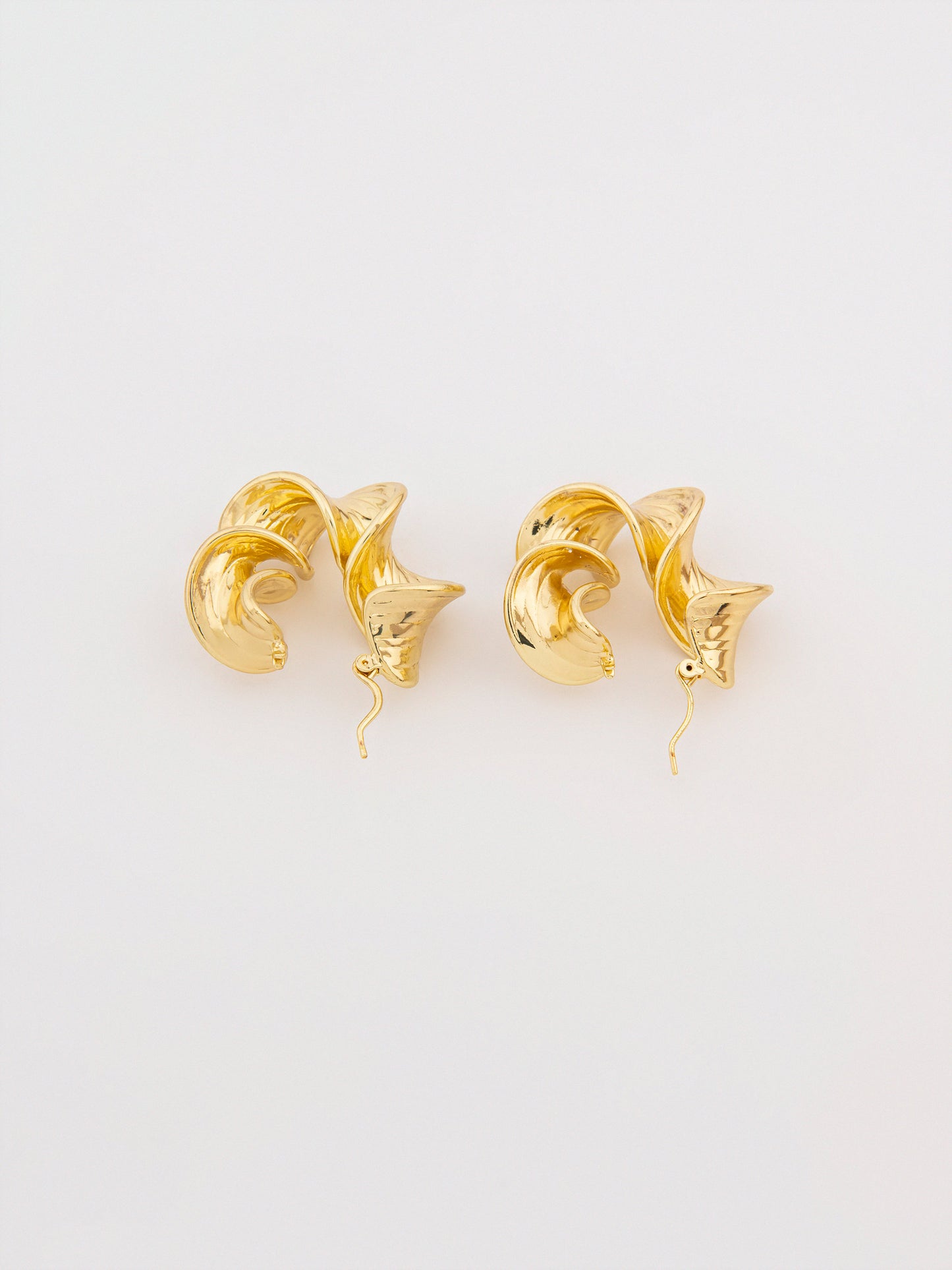 Twisted Hoops