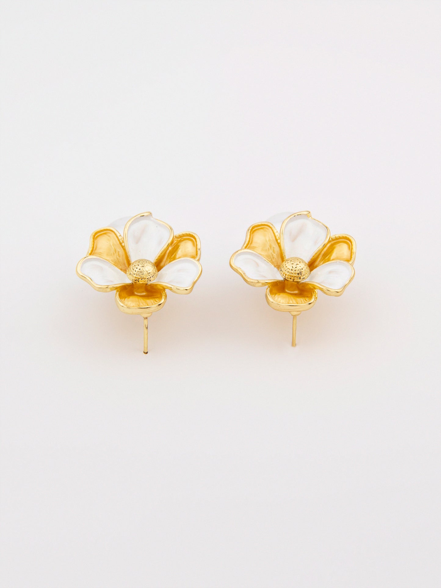 Floral Pearl Drops