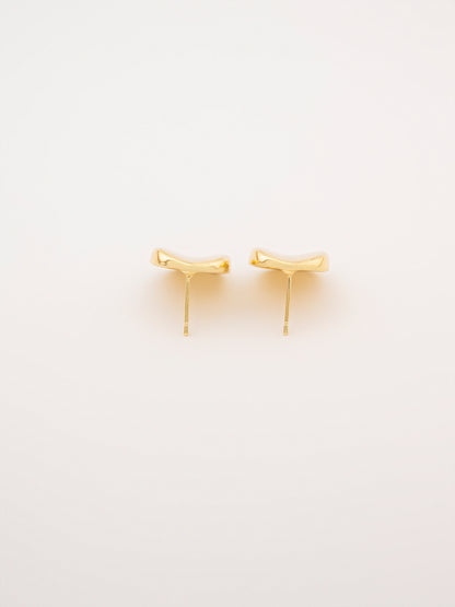 Sclupted Studs