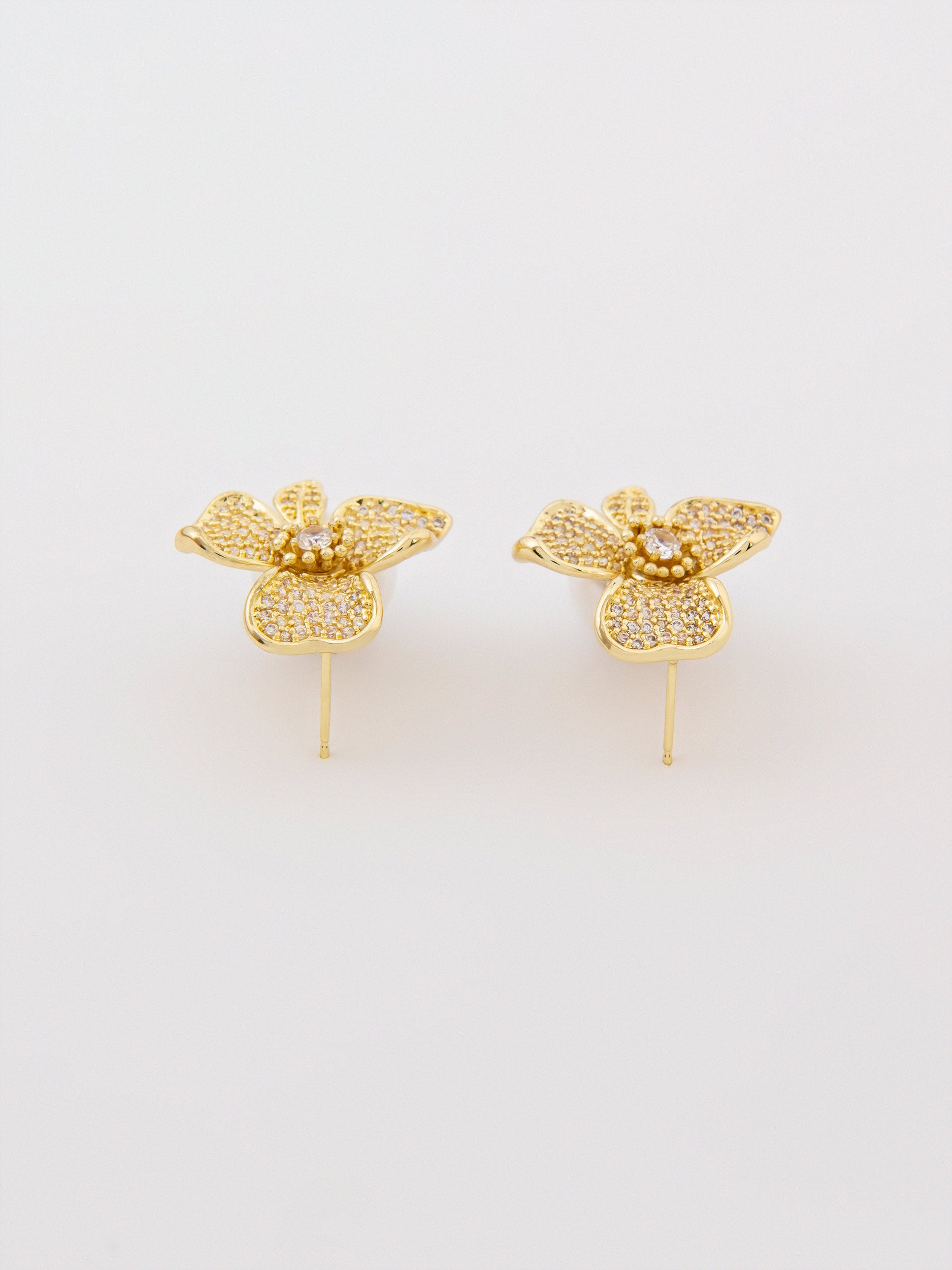Floral Pearl Studs
