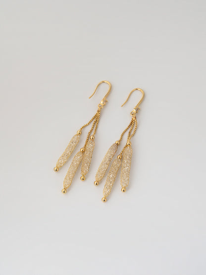 Lattice Tassels