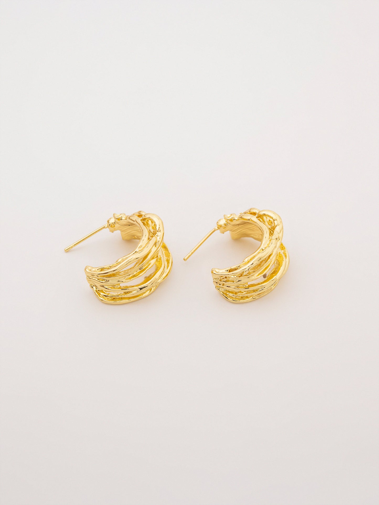 Curved Studs