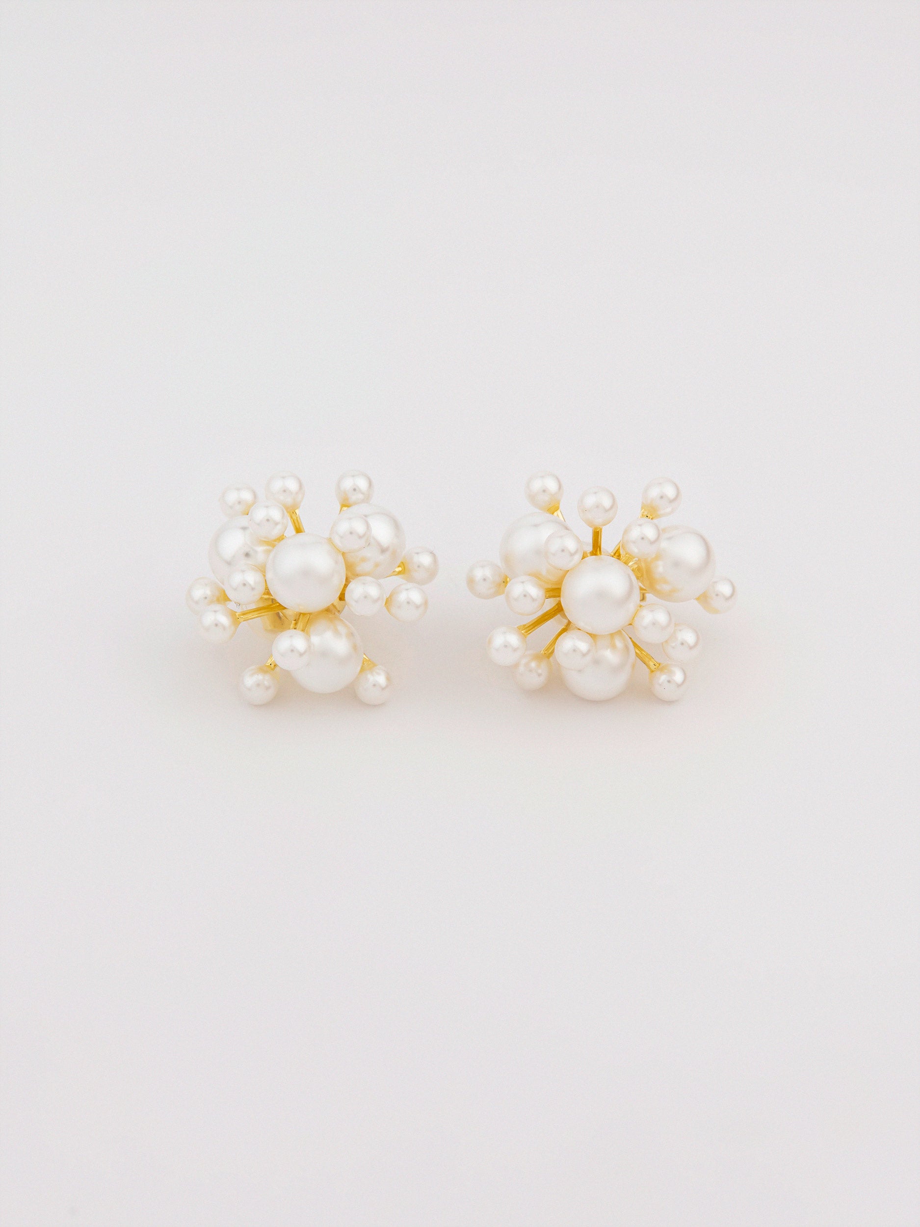 Pearl Cluster Studs