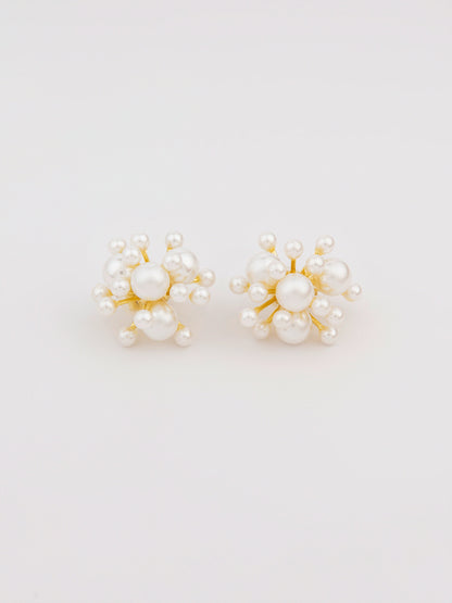 Pearl Cluster Studs