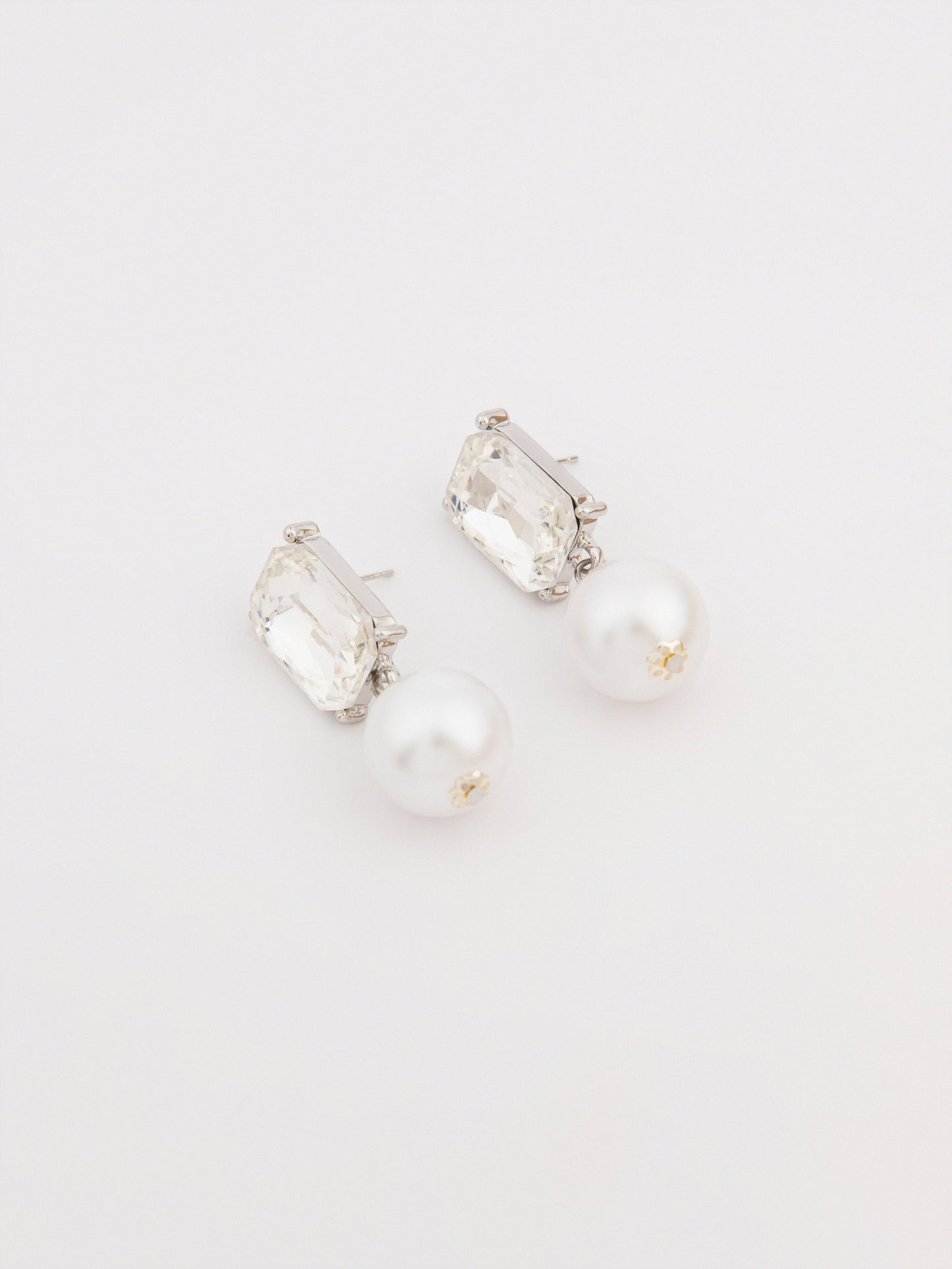 Pearl Drops