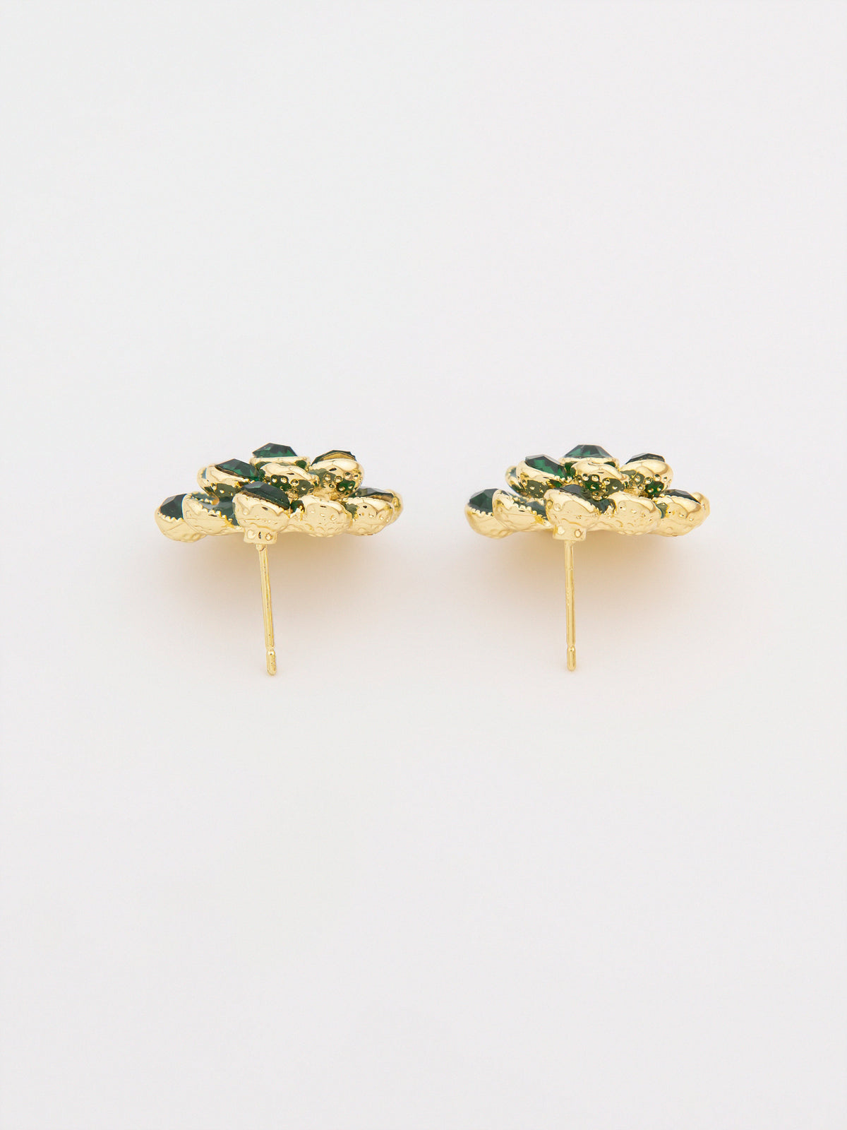 Cluster Studs
