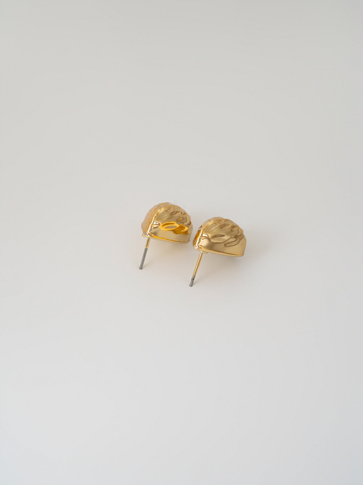 Meltara Studs