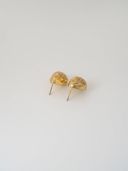 Meltara Studs